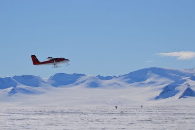 Union-glacier-2012-antartic-research-group - 24