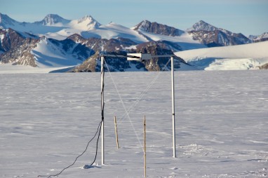 Union-glacier-2016-antartic-research-group - 20